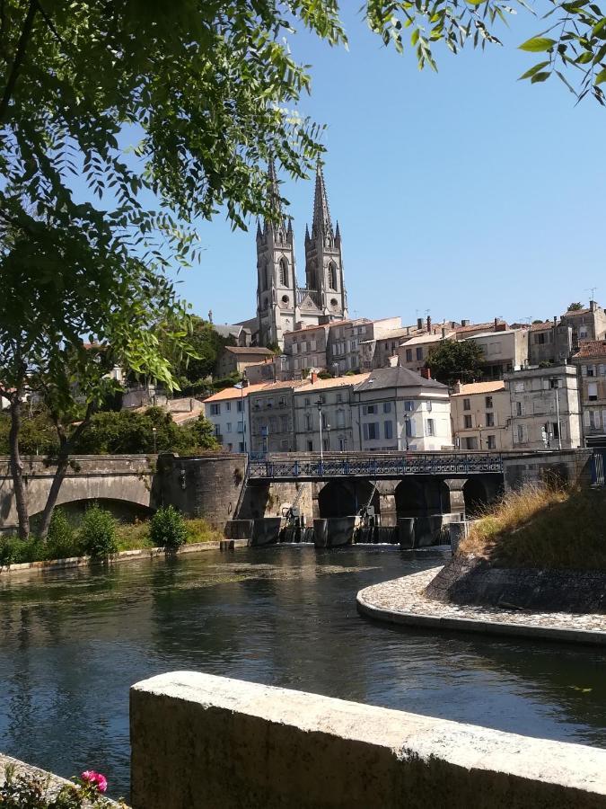 France Hotel Niort Eksteriør bilde